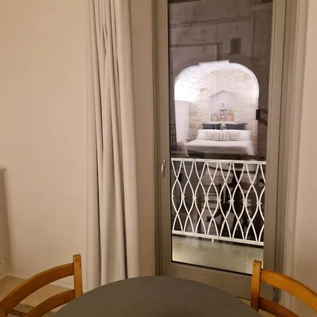 Prima Pietra Con Terrazza Panoramica 아파트 오스투니