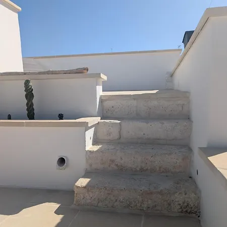 Prima Pietra Con Terrazza Panoramica